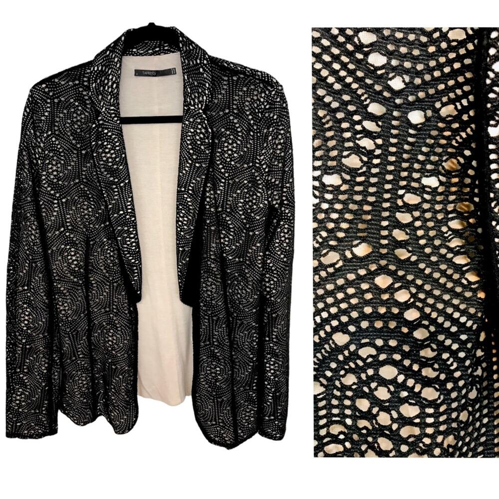 Twenty Canada crochet open blazer